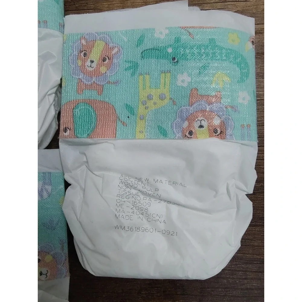 7 PACK REFILL DISPOSABLE DOLL DIAPERS Fits Baby Alive 2 Have Writing On Them B11